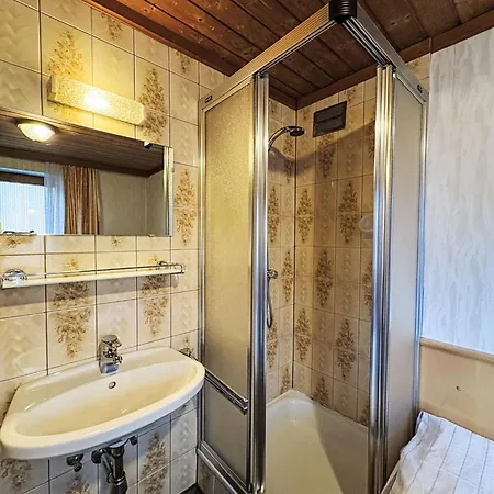 アパート Schachner-2 By Interhome